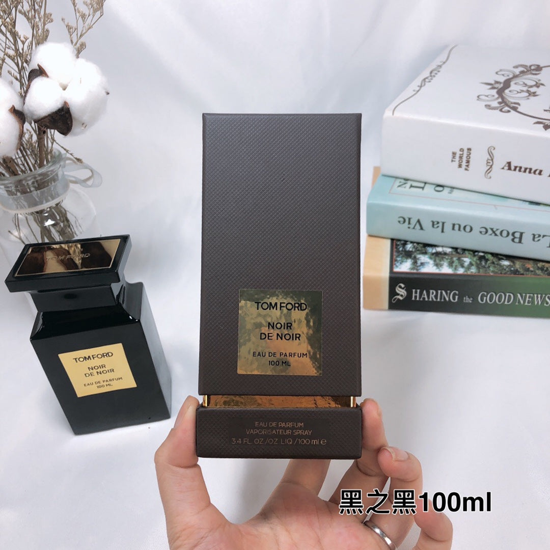 Noir de Noir · Agua de perfume · 100 ml