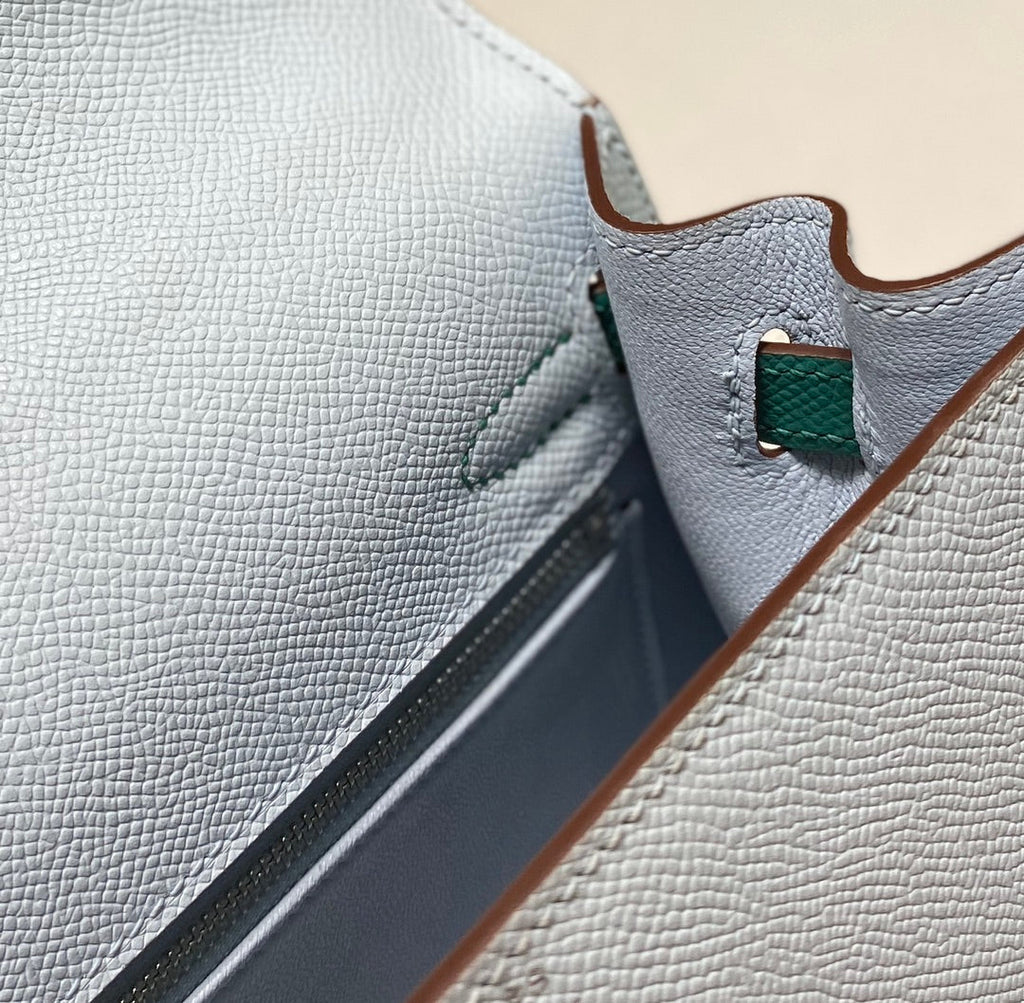 28 Tricolor Leather Bag