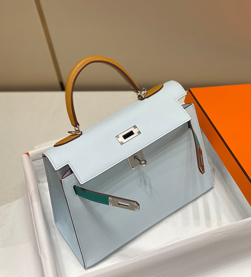 28 Tricolor Leather Bag