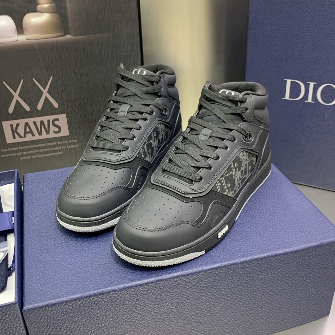 Zapatillas altas con velcro