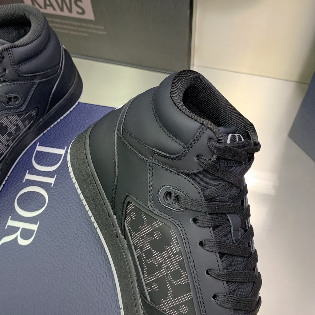 Zapatillas altas con velcro