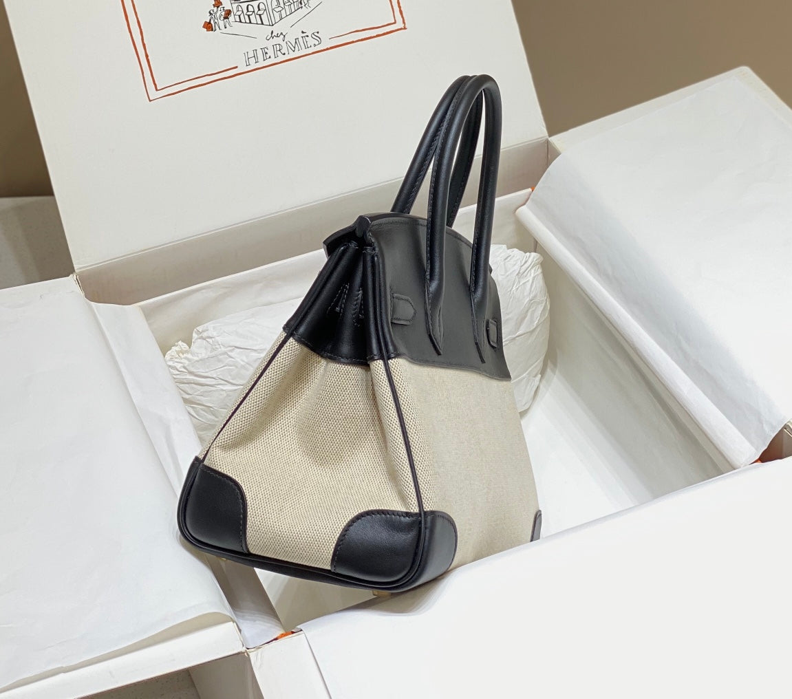 30 Swift Cuero Lona Negro