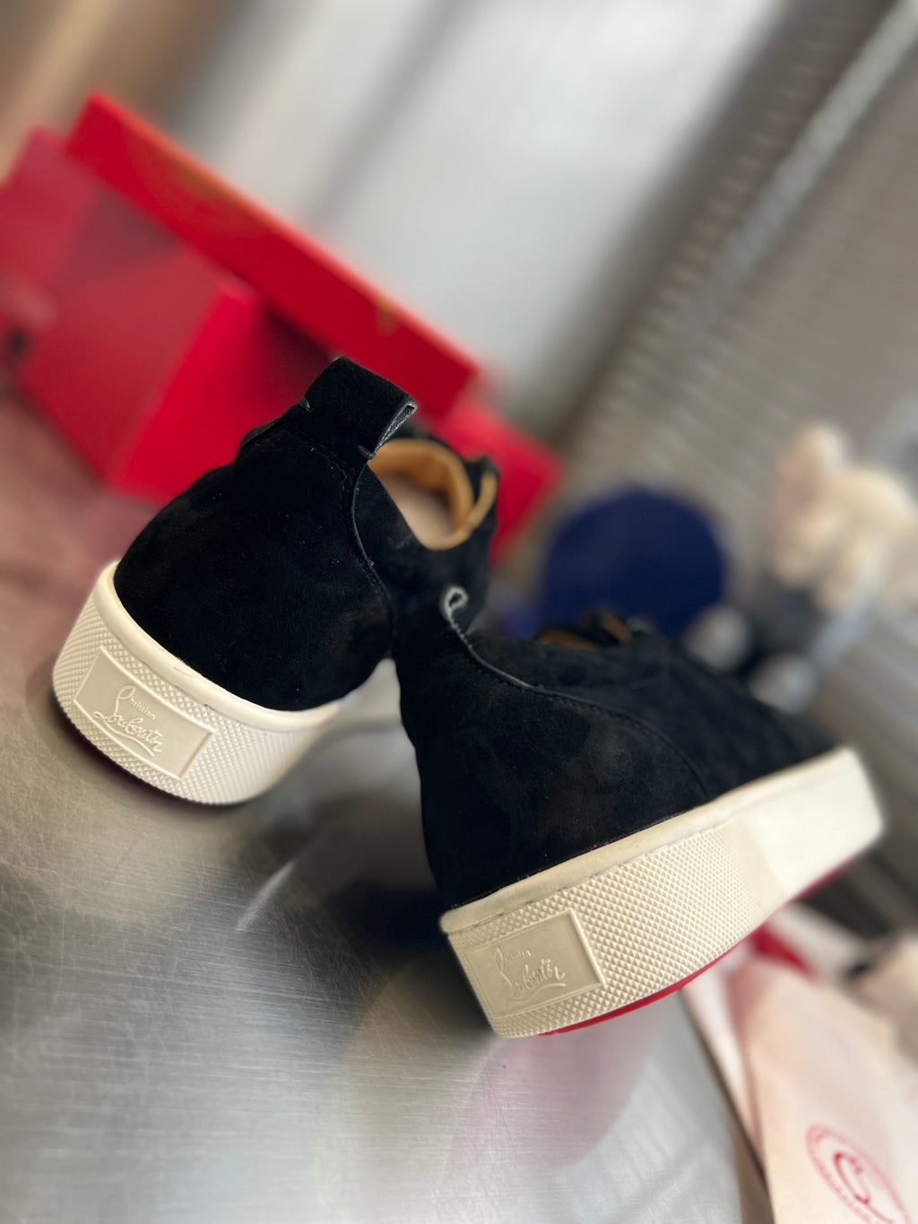 Zapatillas bajas con tachuelas