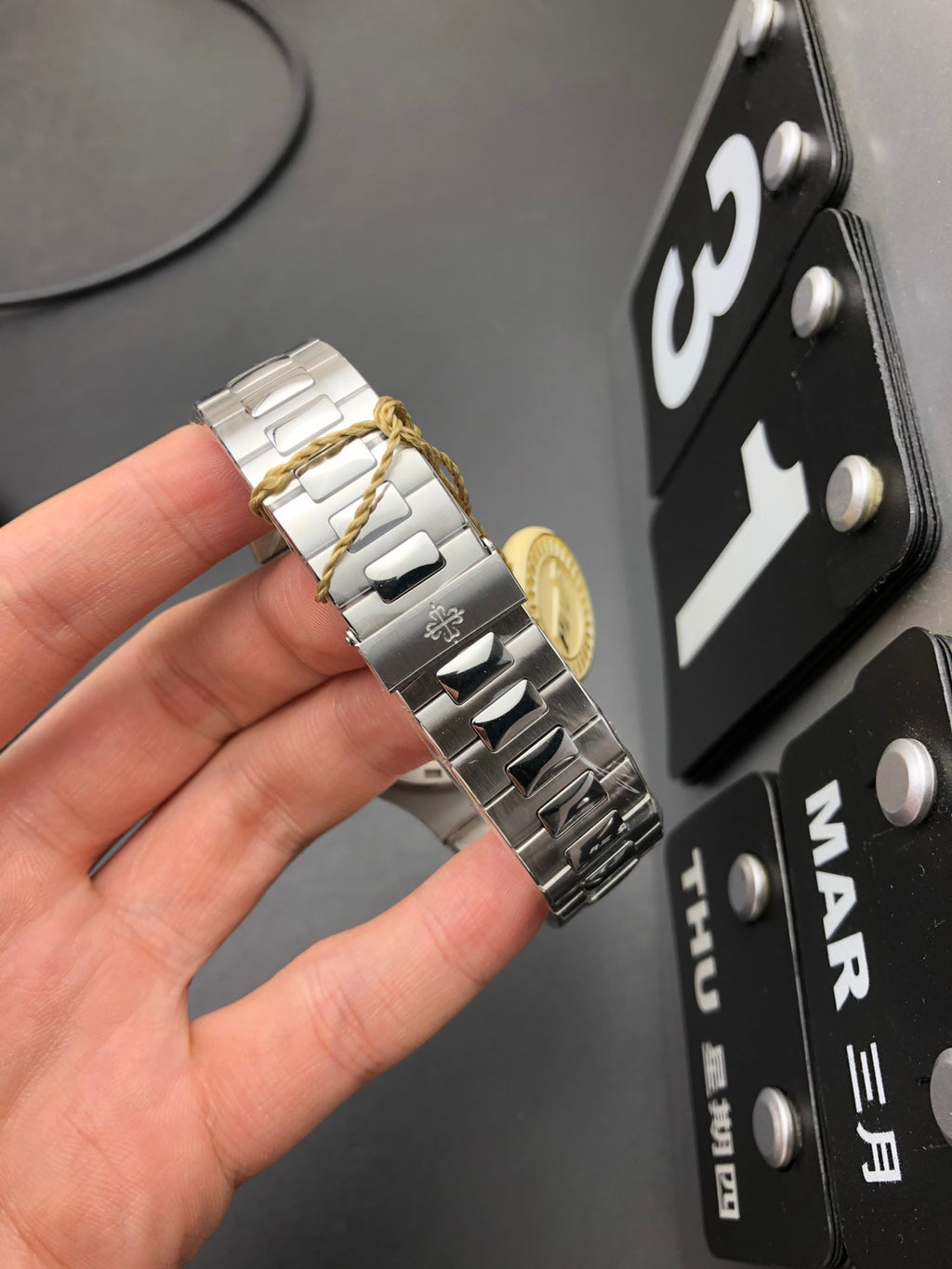 Reloj automático con bisel de diamante verde de 40 mm