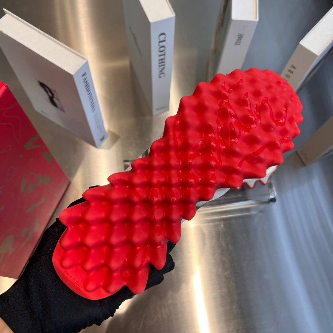 Botas de suela de tiburón de malla bronce y oro