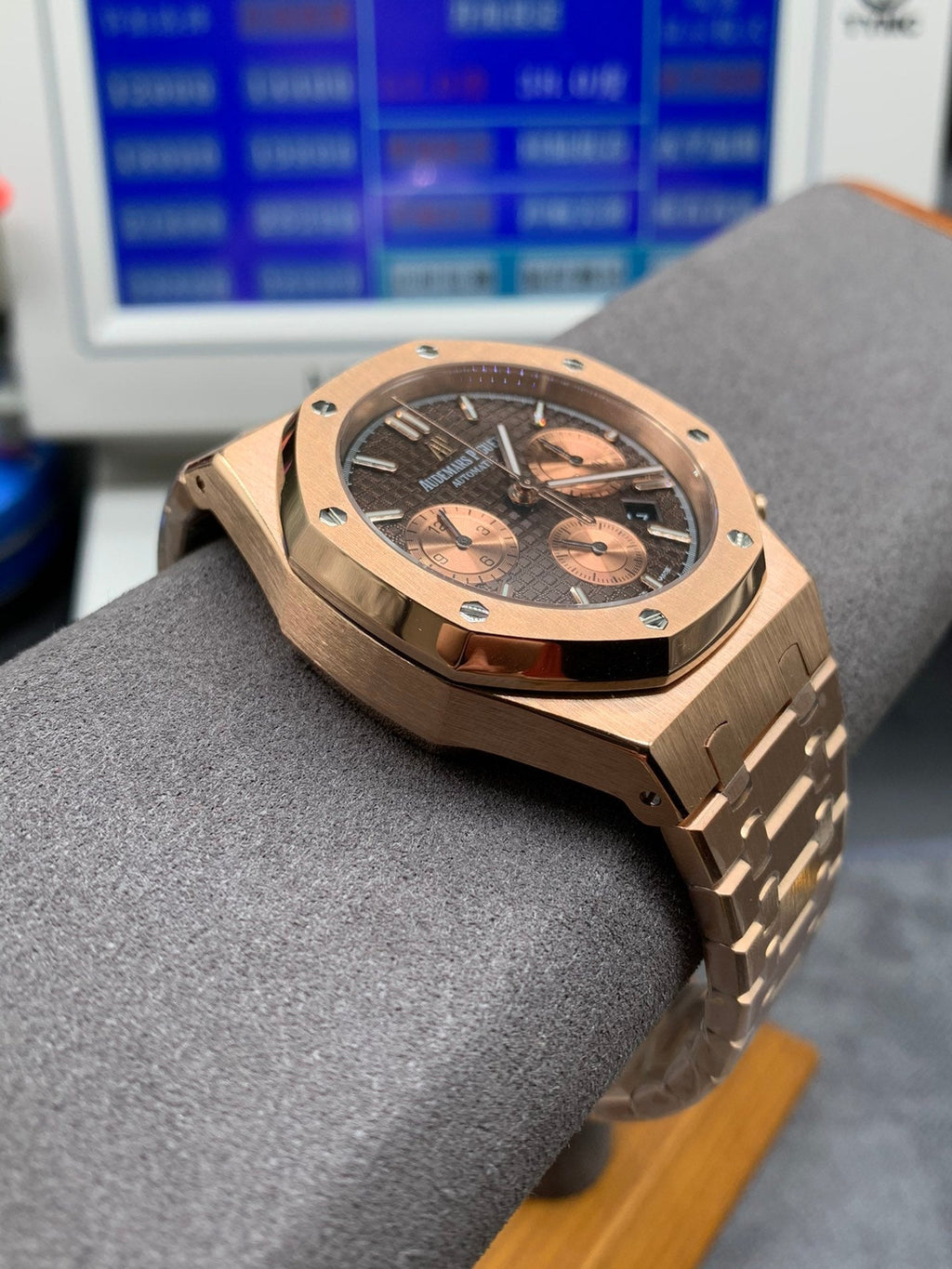 Reloj cronógrafo automático de oro rosa de 41 mm