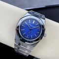 Reloj automático de 39 mm con esfera azul ahumada