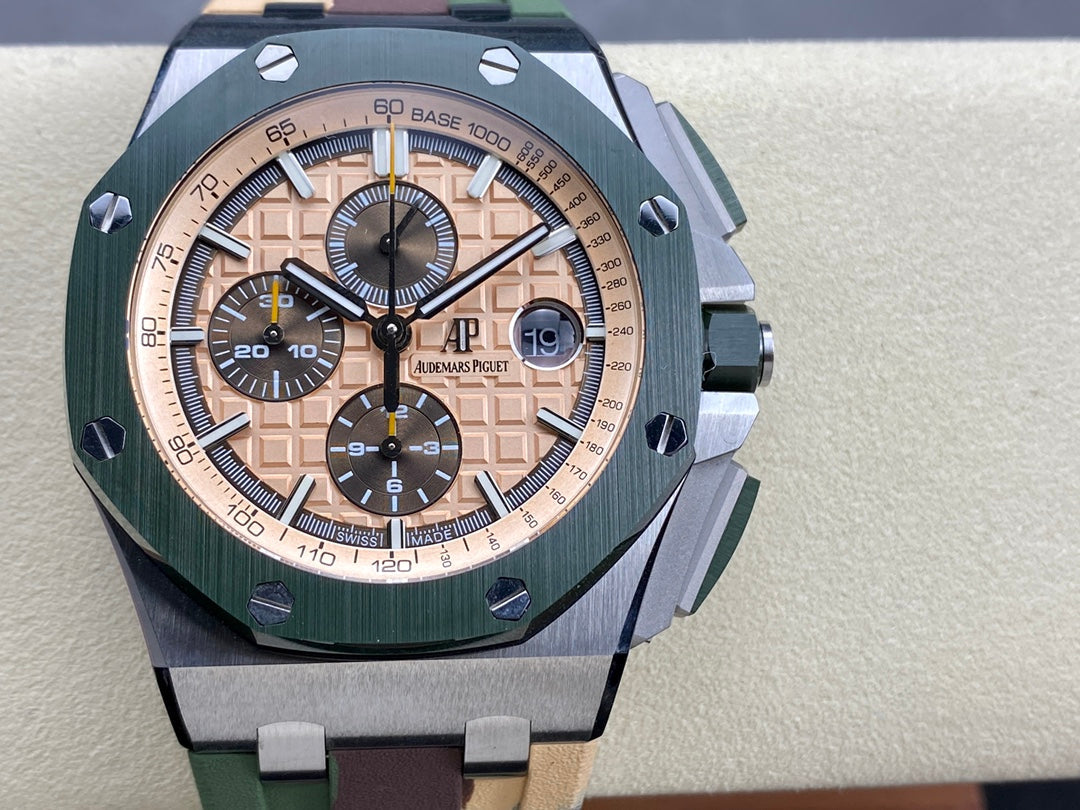 Cronógrafo de camuflaje de 44 mm