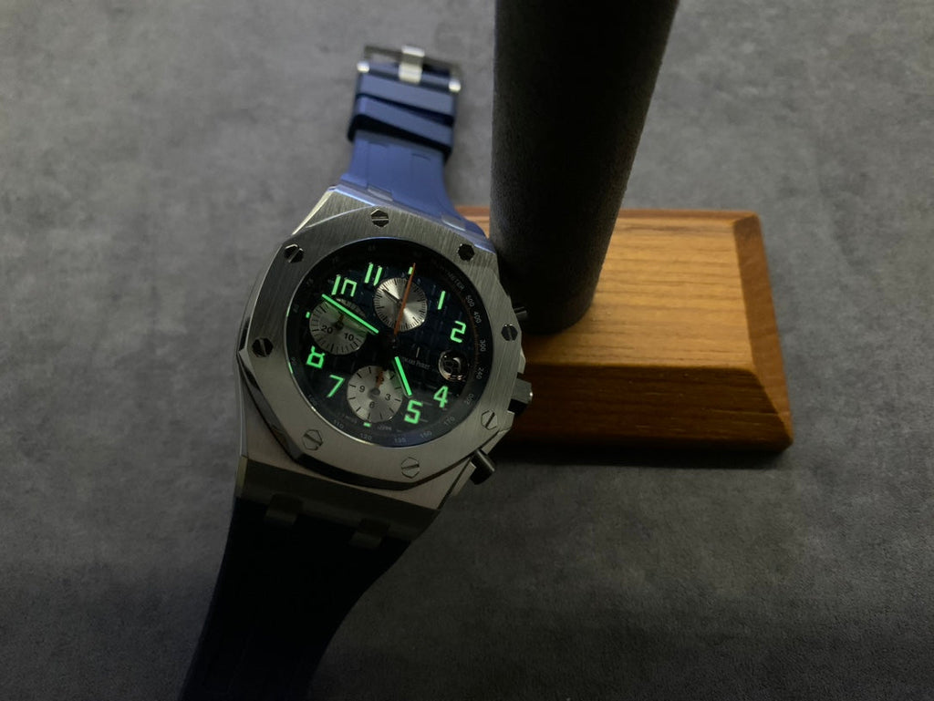 Reloj deportivo cronógrafo azul de 44 mm