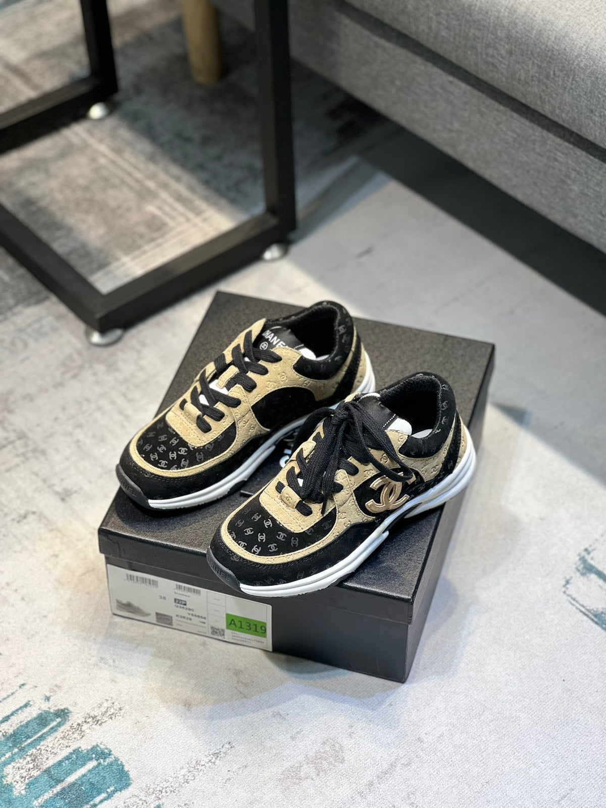 Zapatillas de ante y malla de primera calidad
