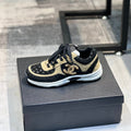 Zapatillas de ante y malla de primera calidad