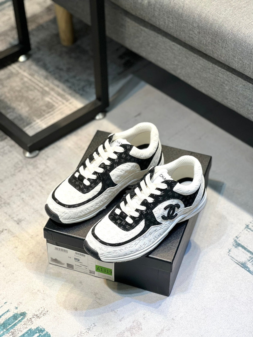 Zapatillas de ante y malla de primera calidad