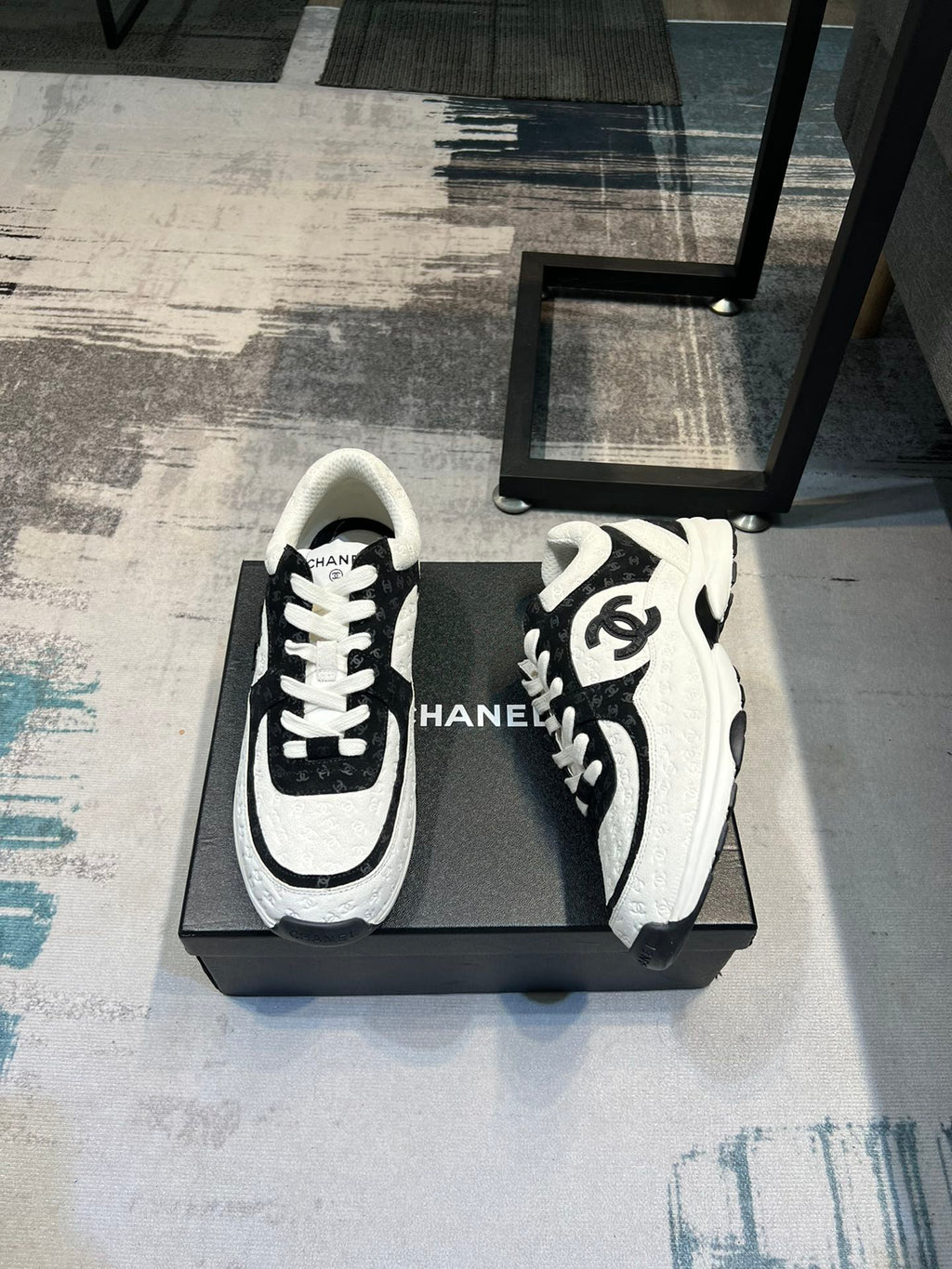 Zapatillas de ante y malla de primera calidad