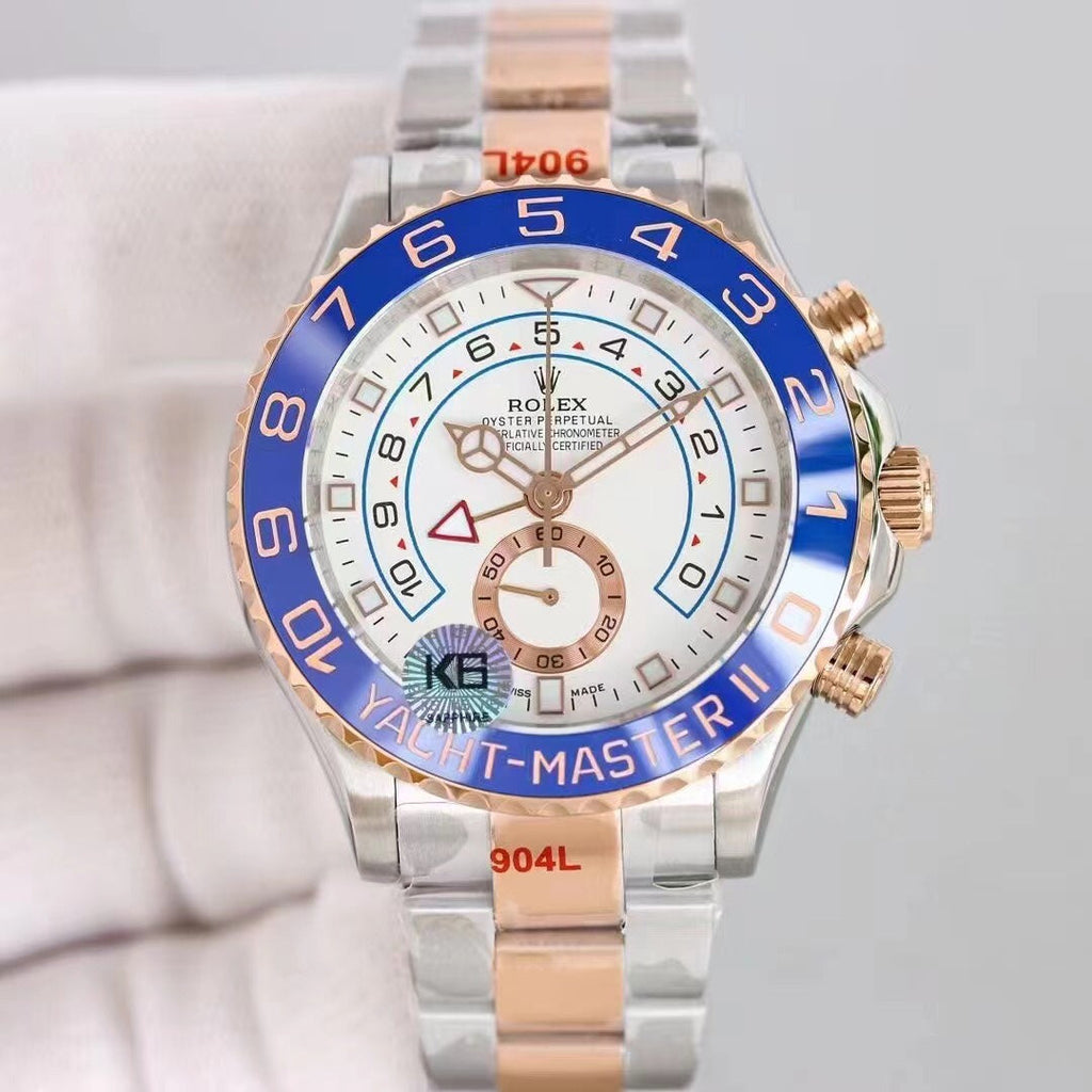 Reloj automático con bisel de cerámica azul de 44 mm
