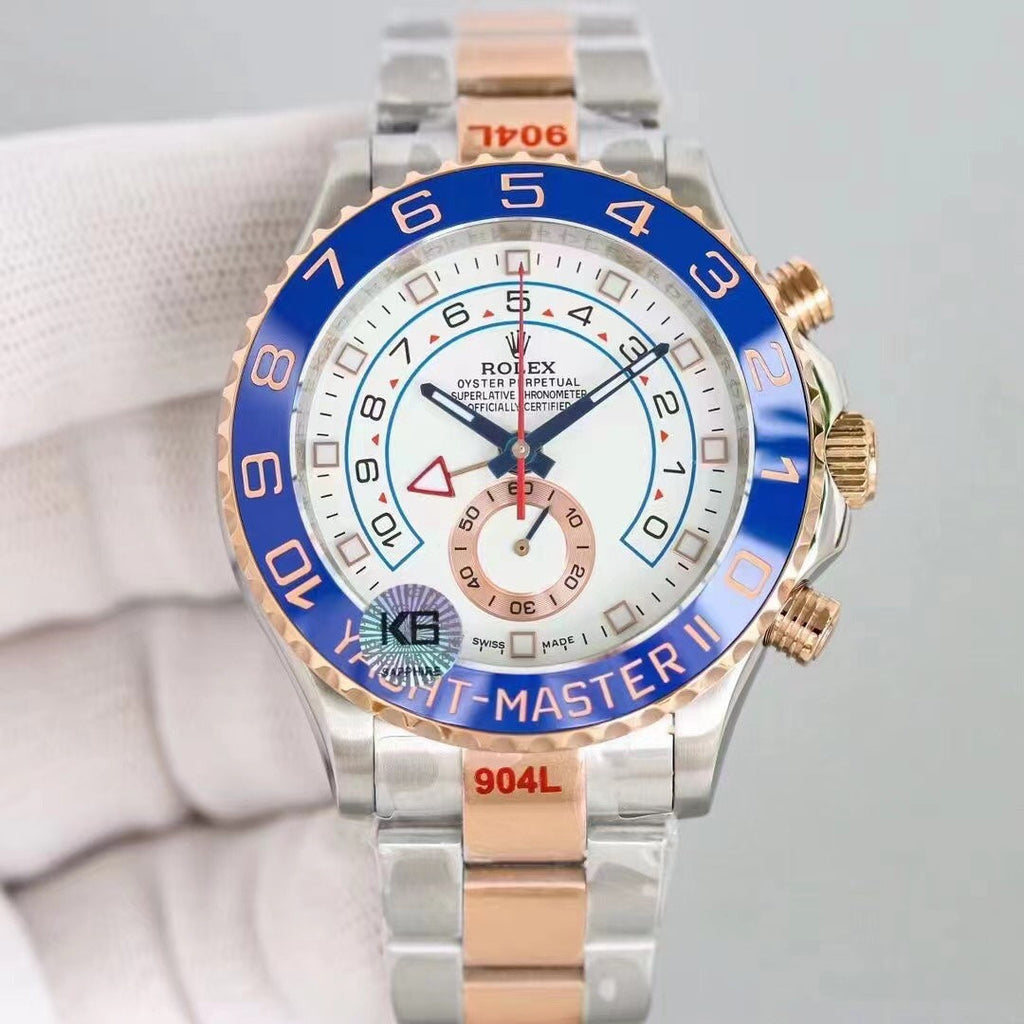 Reloj automático con bisel de cerámica azul de 44 mm
