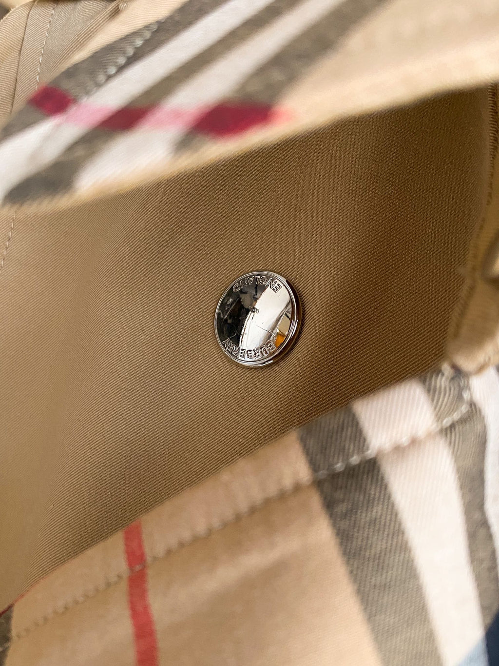 Gabardina de gabardina de algodón hecha a mano