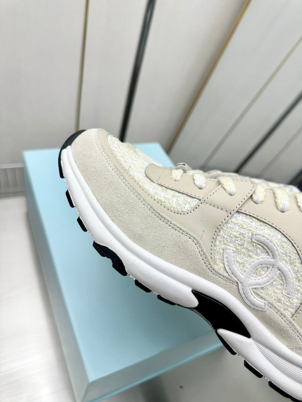 Zapatillas de terciopelo bordado de lujo