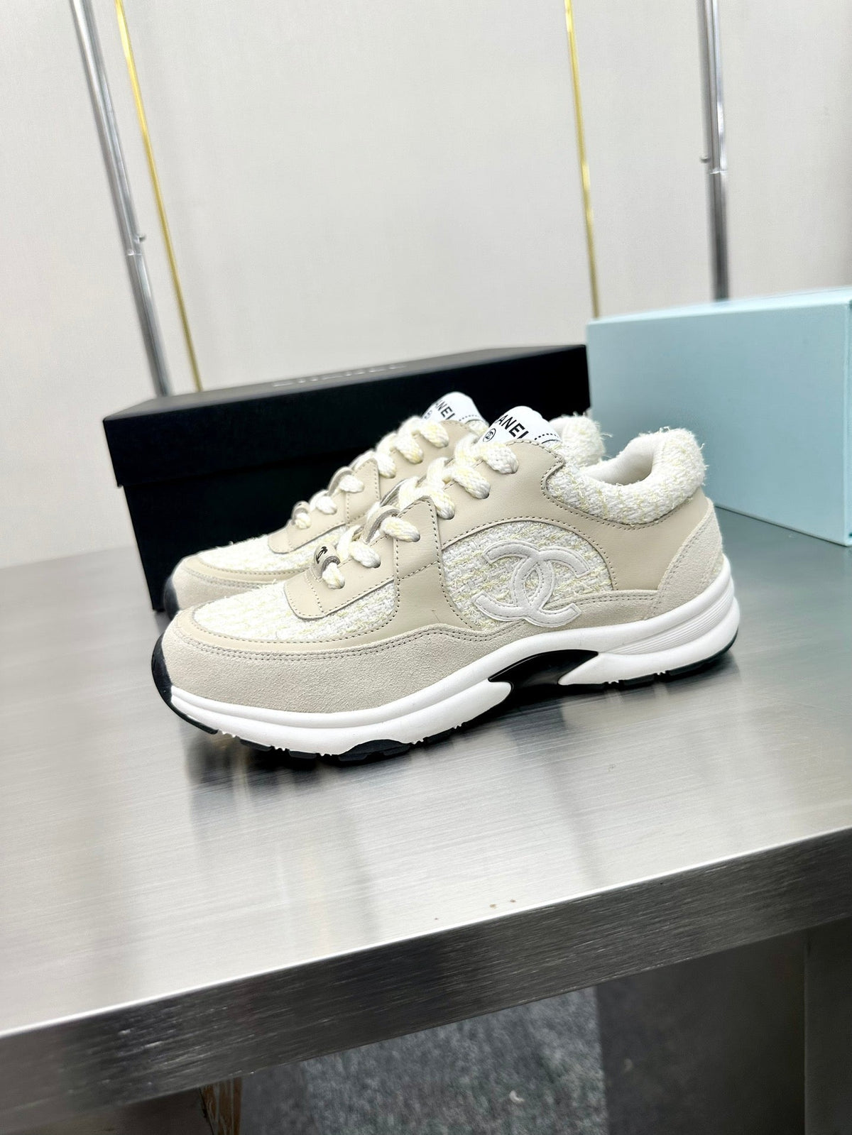 Zapatillas de terciopelo bordado de lujo