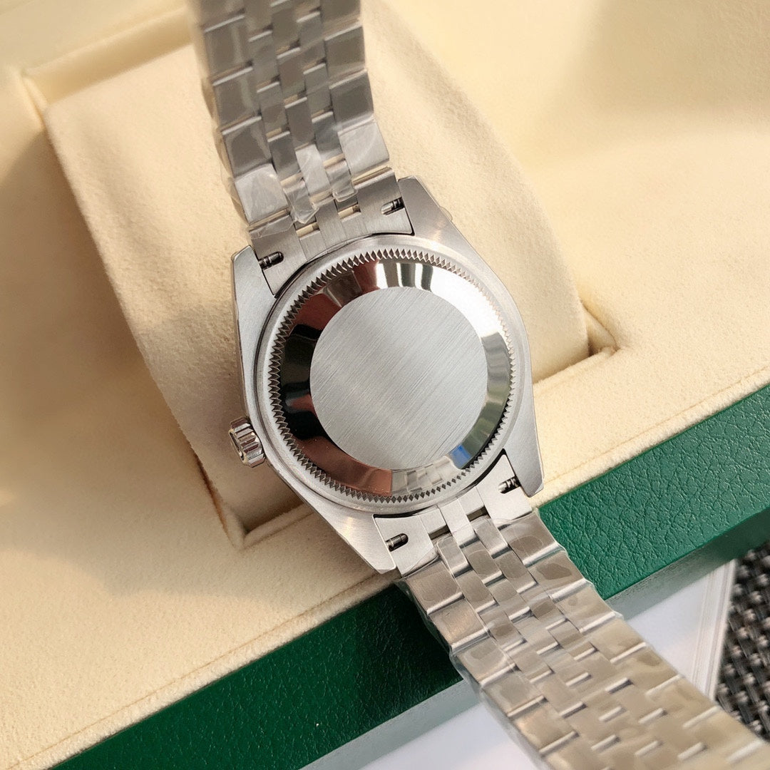 Reloj automático de lujo con esfera rosa