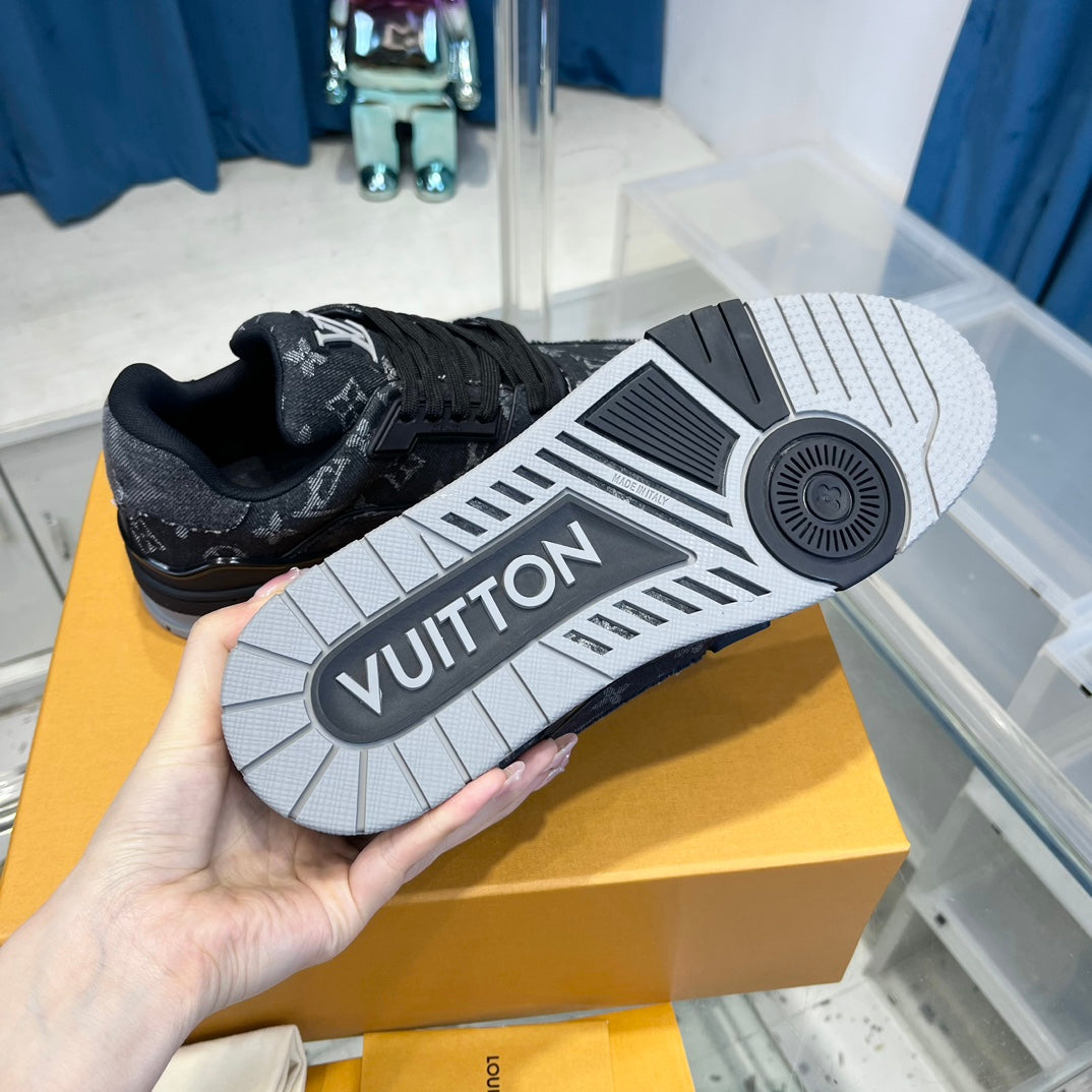 High-End Luxury Leather Sneakers