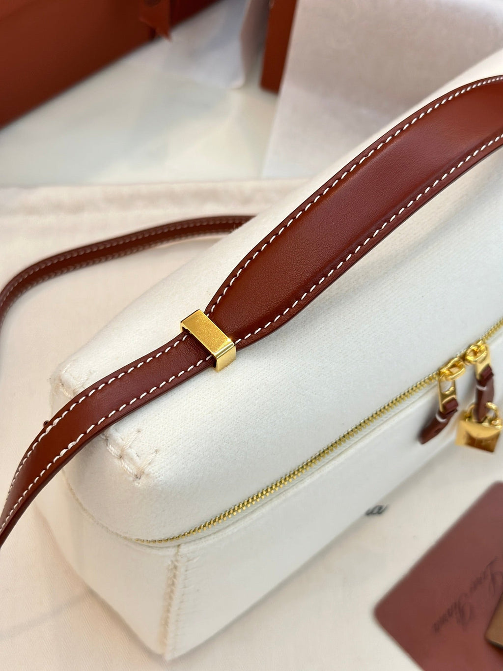 Bolso de piel Loro 27