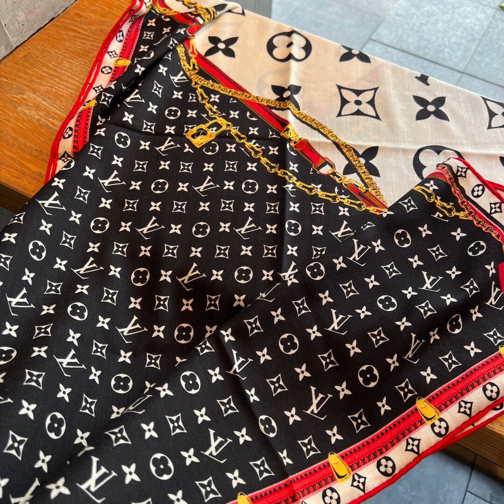 Pañuelo estampado a doble cara