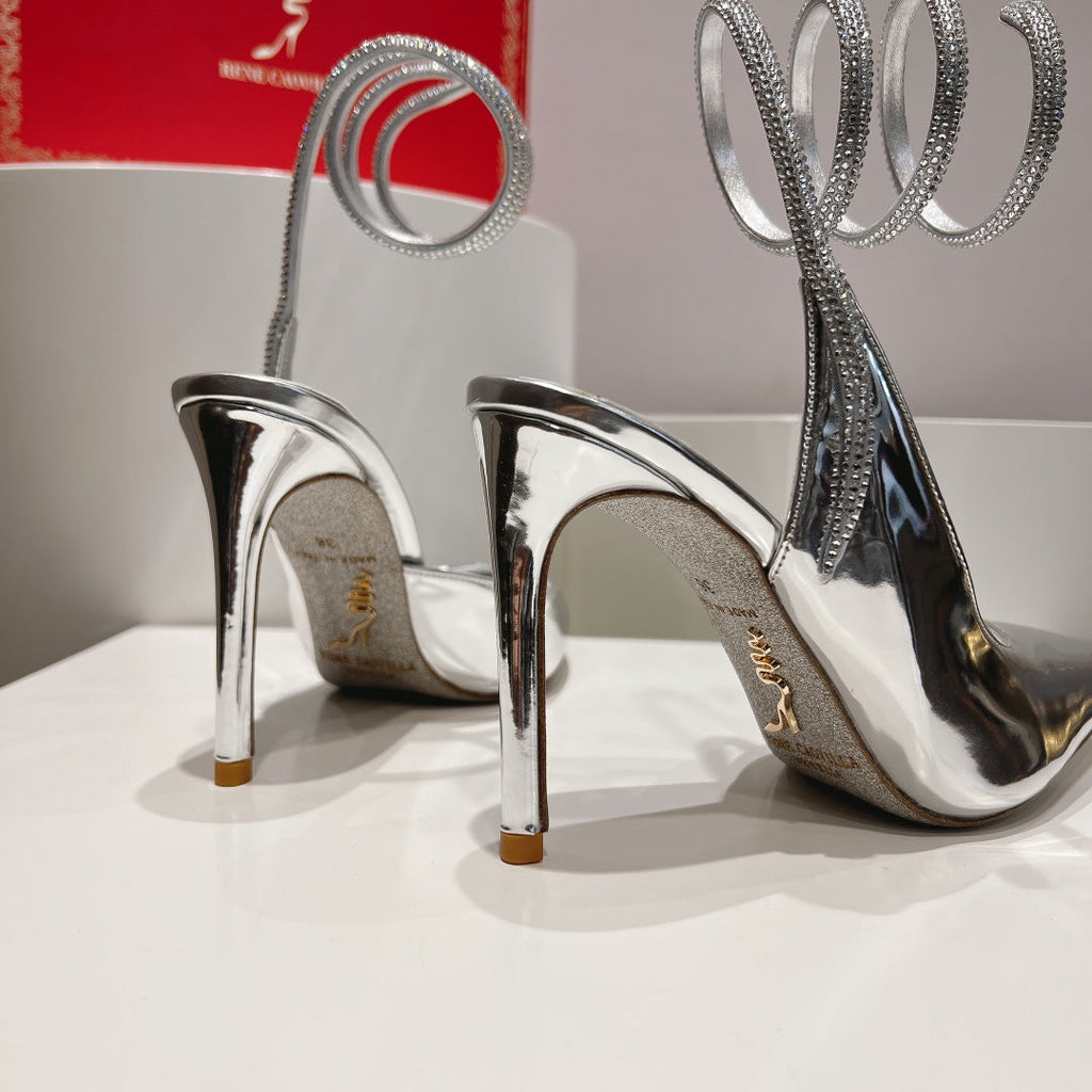 Zapatos de tacón con tira trasera y diseño de serpiente Cleo