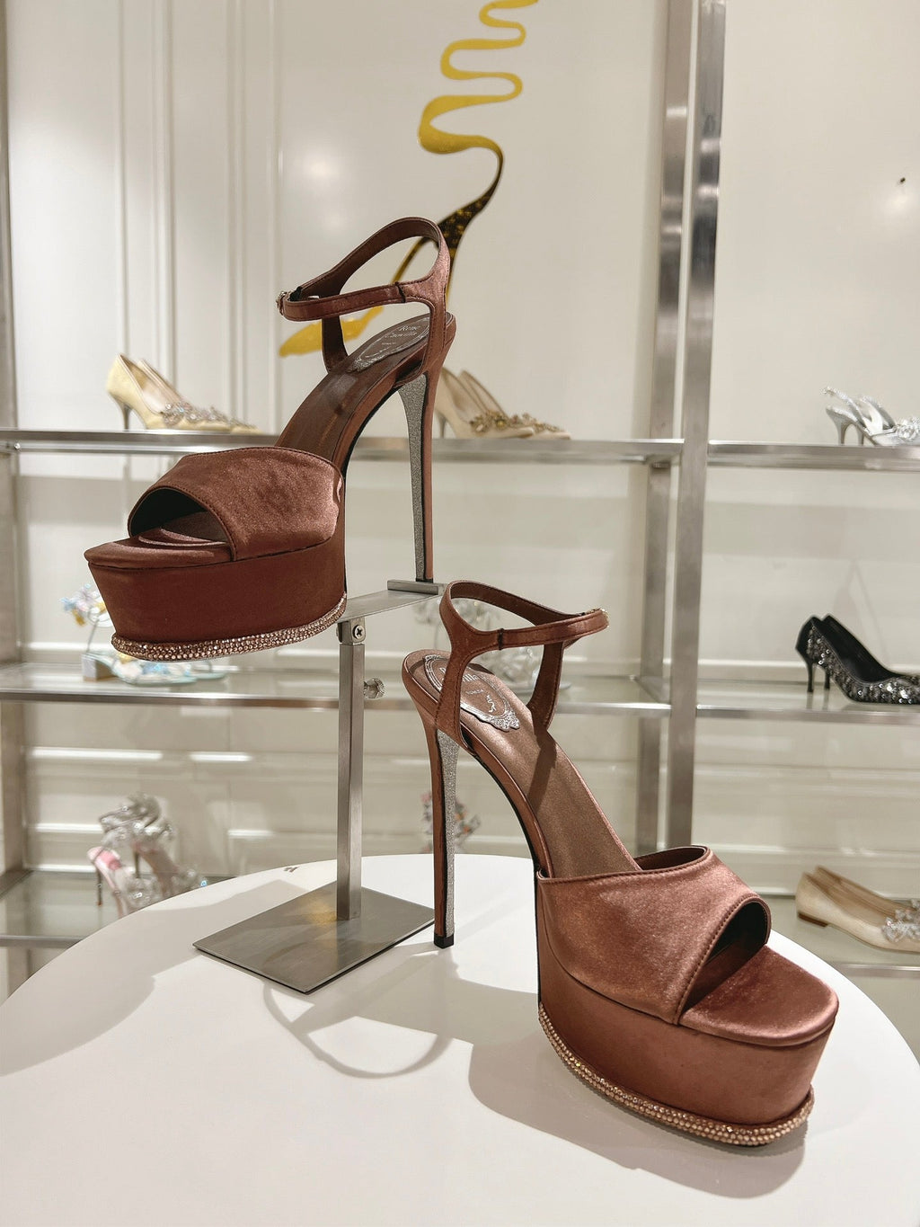 Sandalias de plataforma con tacón de aguja