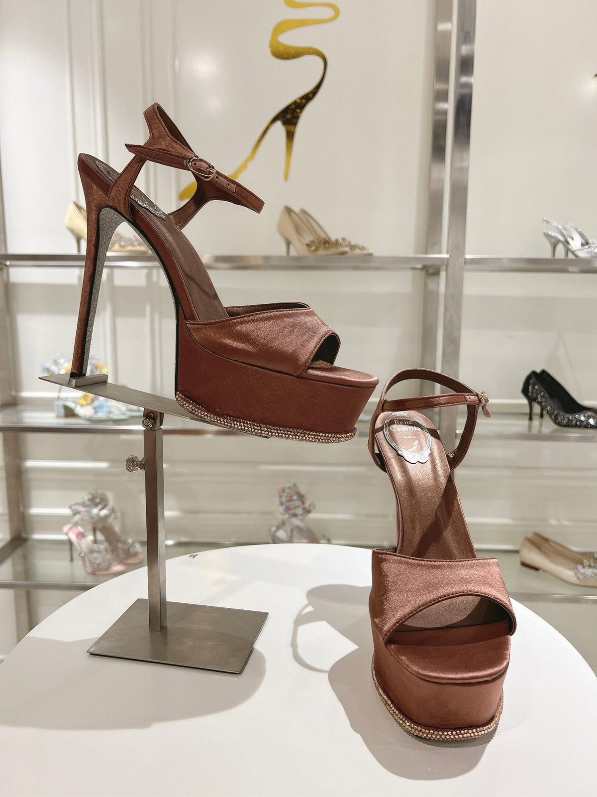 Sandalias de plataforma con tacón de aguja