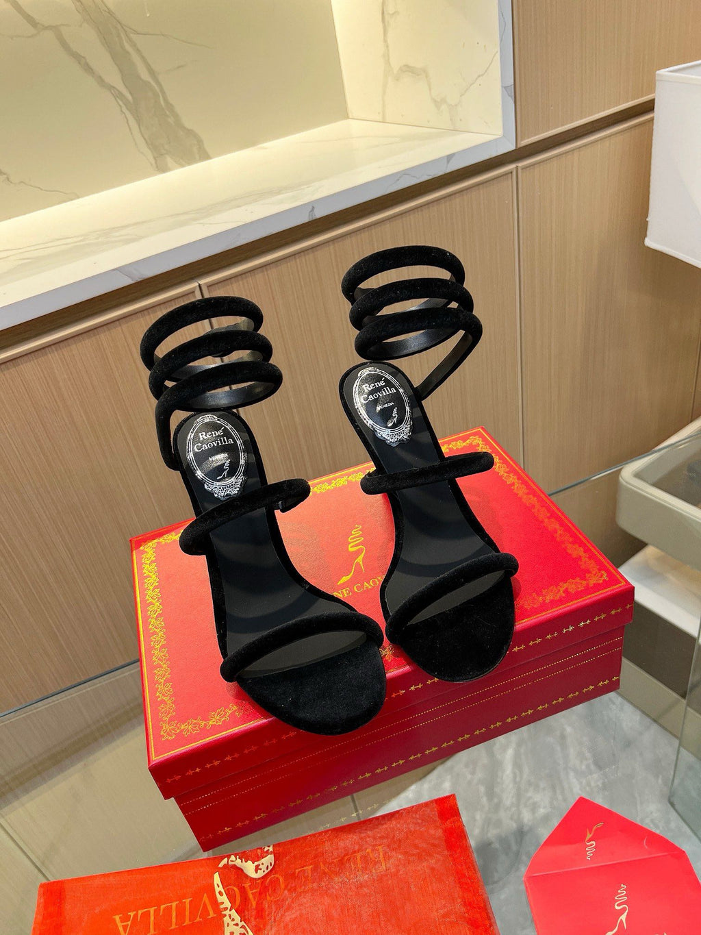 Sandalias de cristal con forma de serpiente de terciopelo