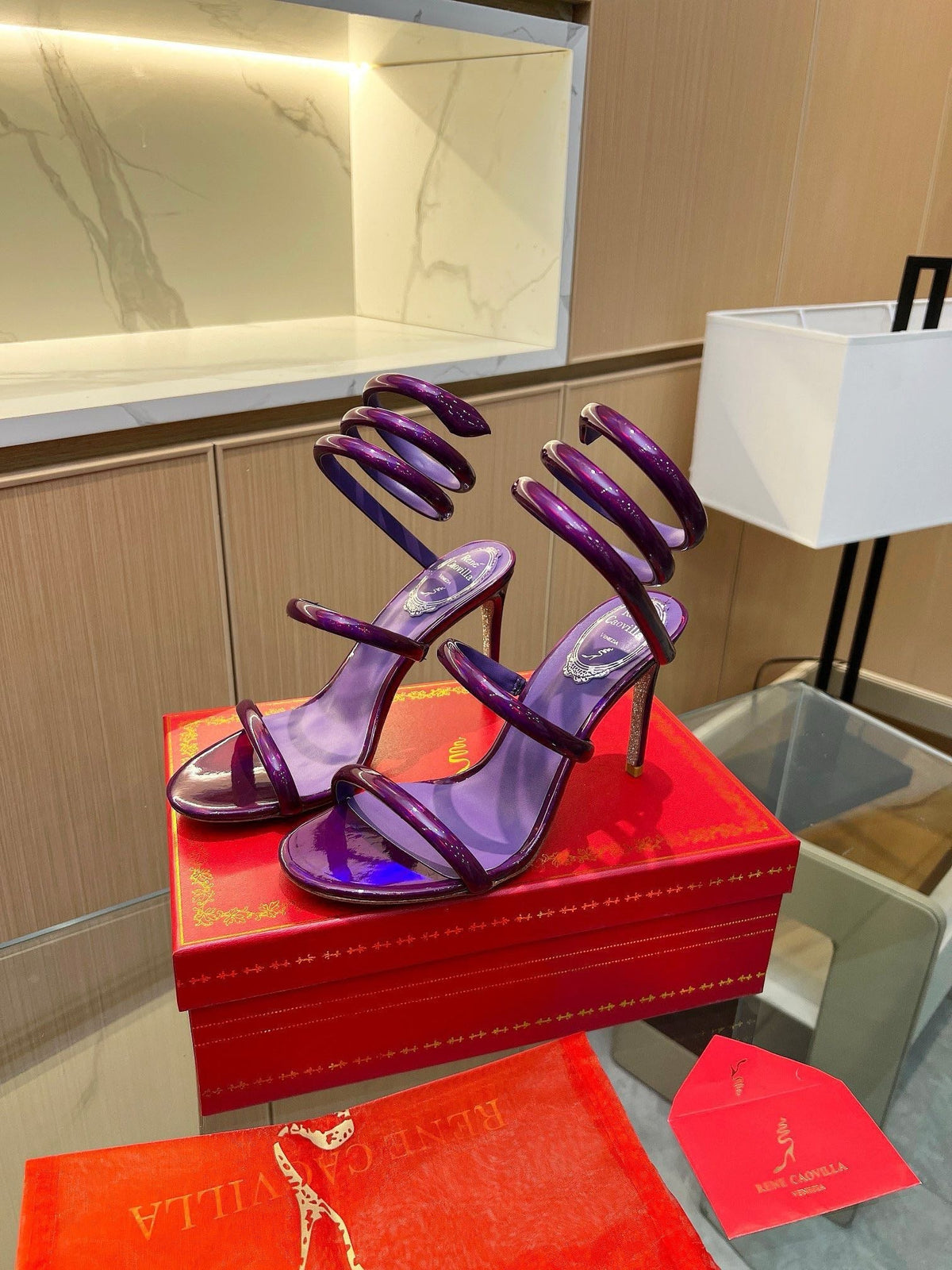 Sandalias de cristal con forma de serpiente de terciopelo
