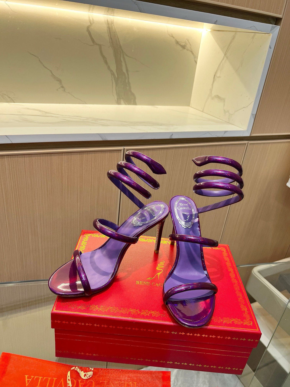 Sandalias de cristal con forma de serpiente de terciopelo