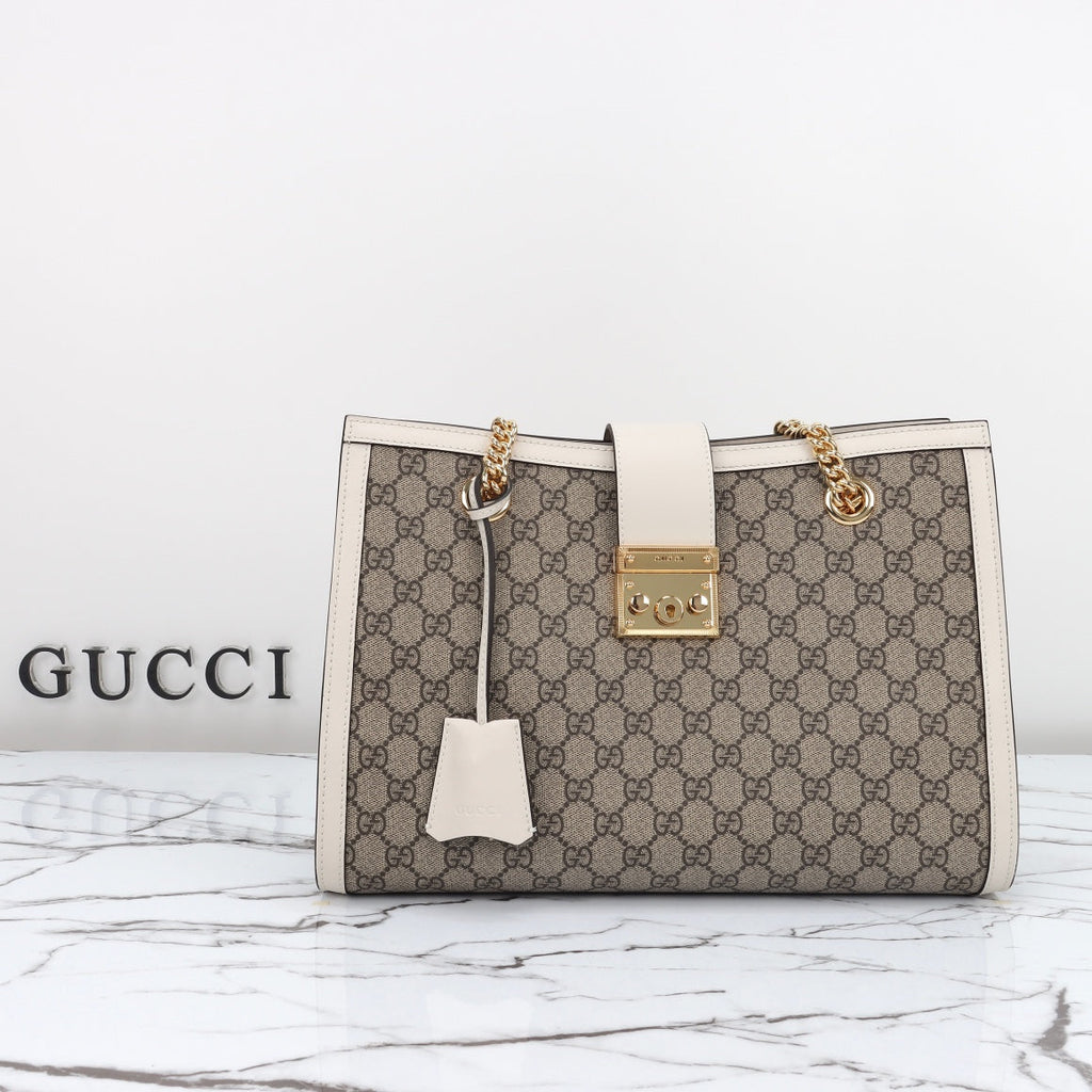 Bolsa blanca color albaricoque