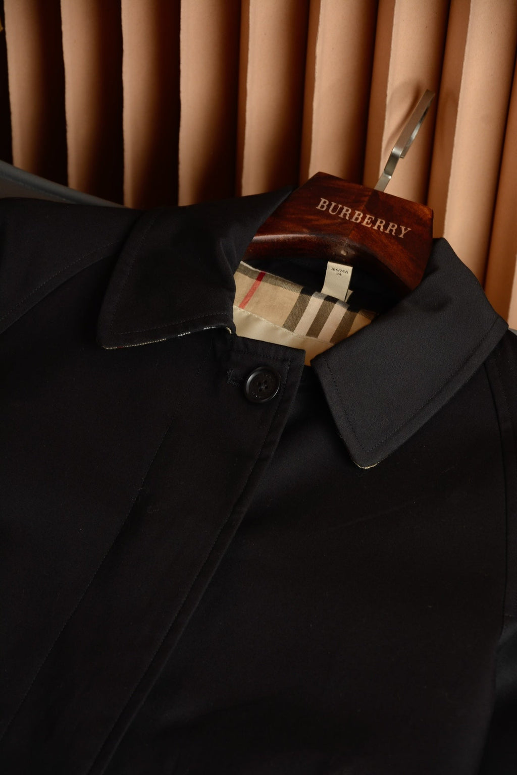 Abrigo ligero de gabardina