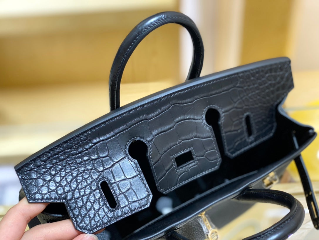 Bolso mate de cocodrilo y piel de togo de 25 pulgadas