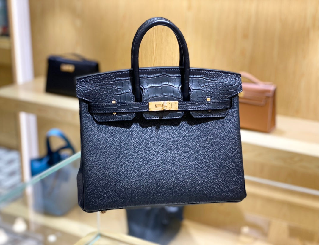 Bolso mate de cocodrilo y piel de togo de 25 pulgadas