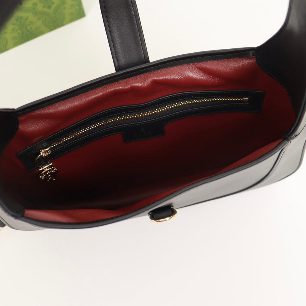 Bolso bandolera pequeño de piel negra