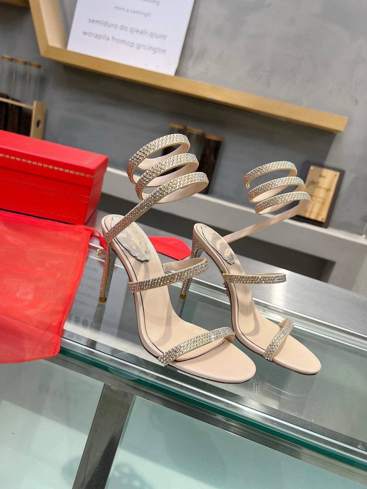 Sandalias de cristal con forma de serpiente de seda