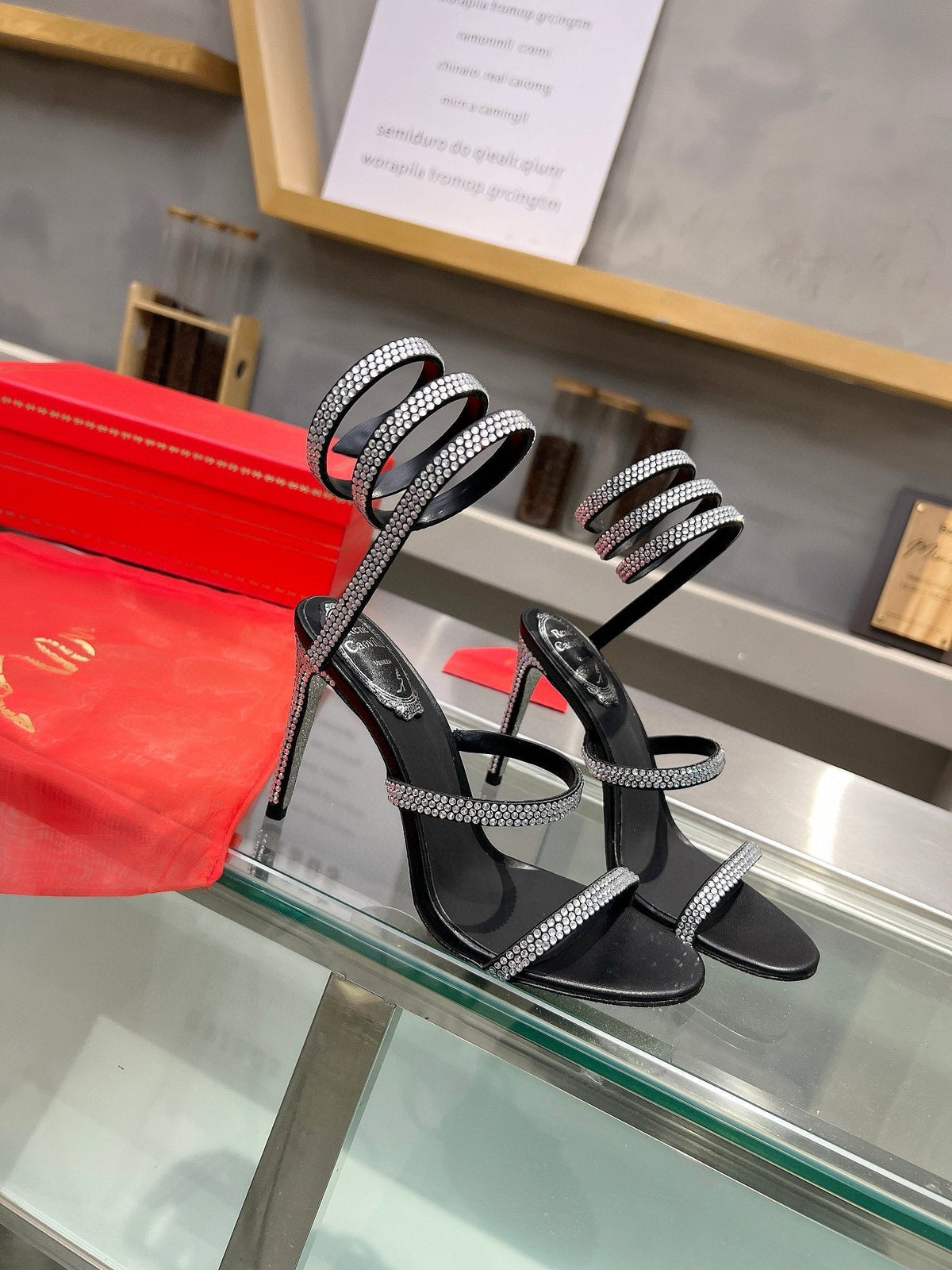 Sandalias de cristal con forma de serpiente de seda