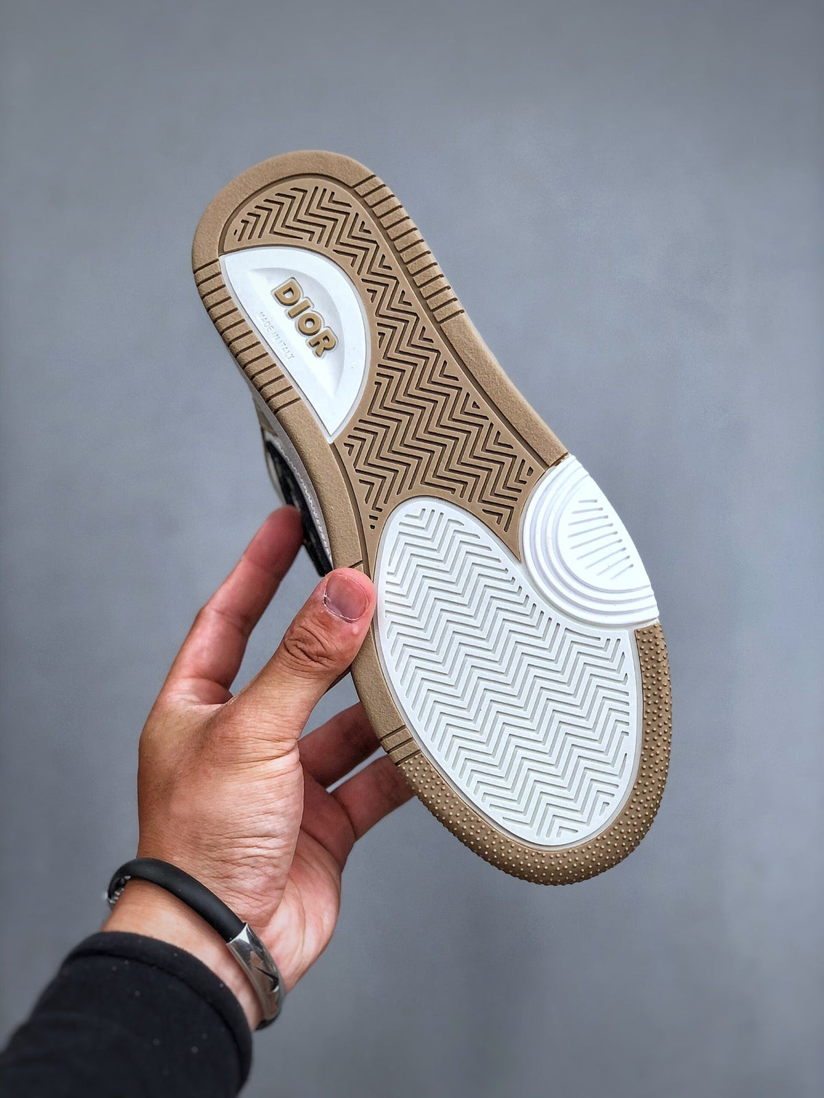 Zapatillas bajas inspiradas en el B57