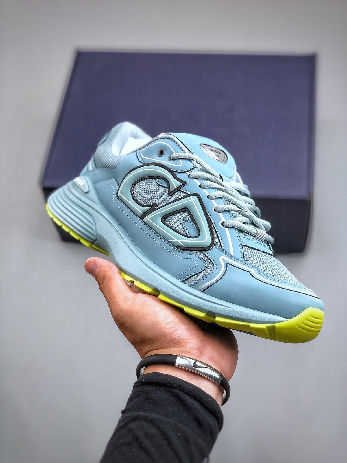 Zapatillas retro estilo papá inspiradas en B30