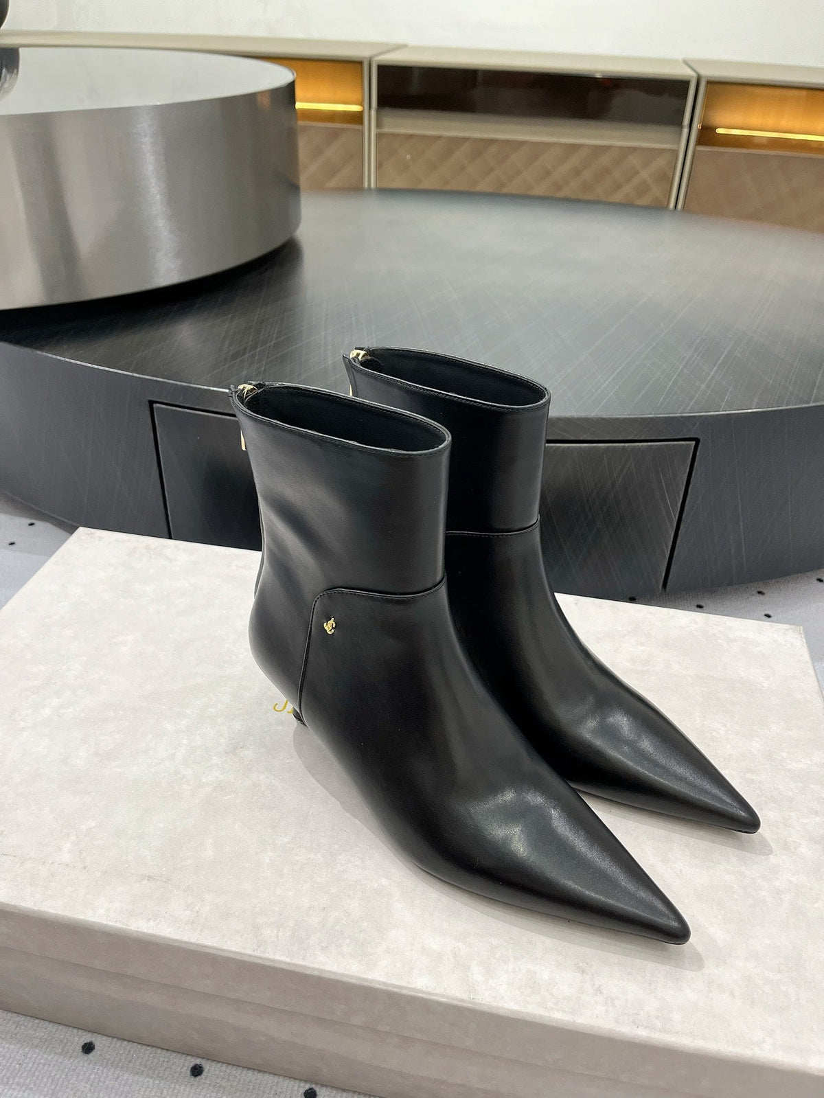 Botines de piel para mujer