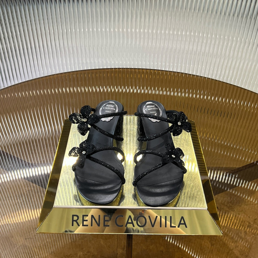 Sandalias de cristal con flores de encaje