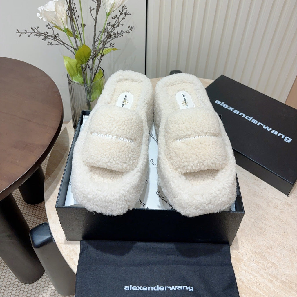 Pantuflas de plataforma de piel de oveja para mujer