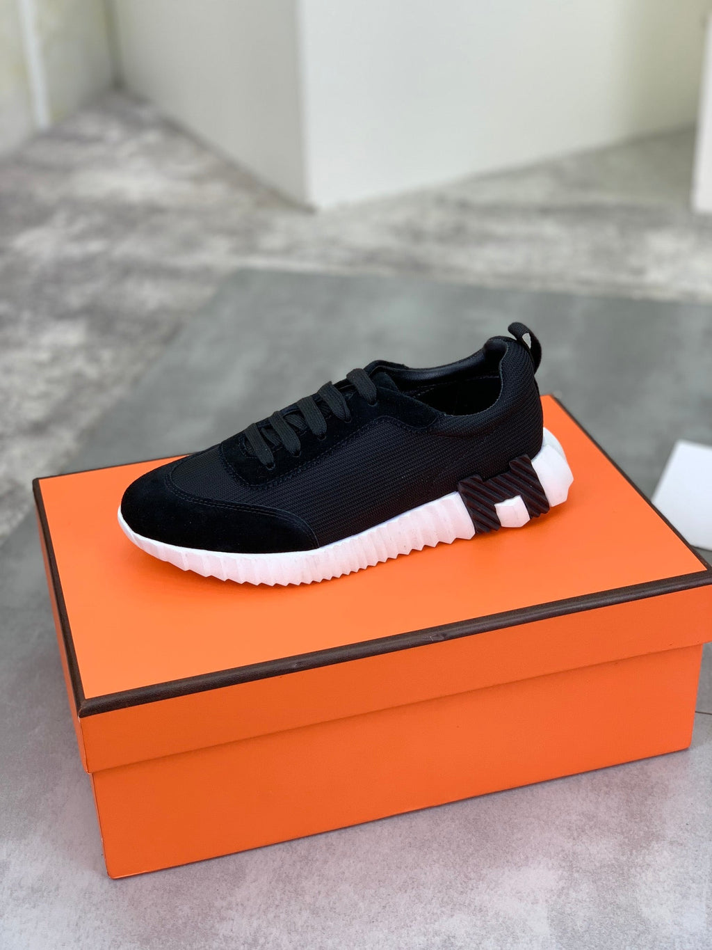 Zapatillas de cuero a rayas H