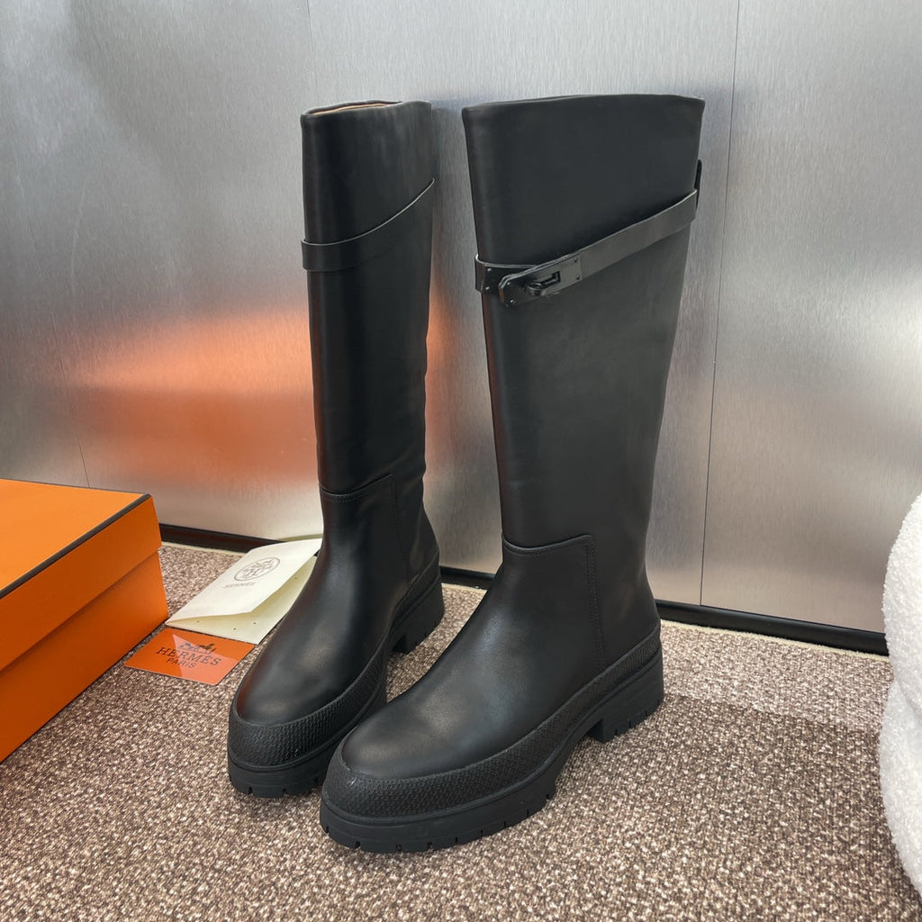 Botas con hebilla estilo punk