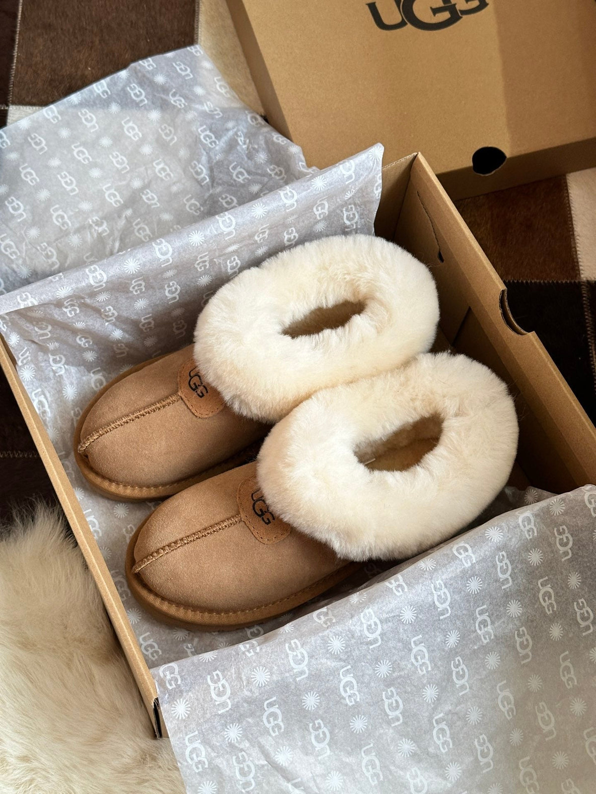 Botas bajas de borrego para mujer
