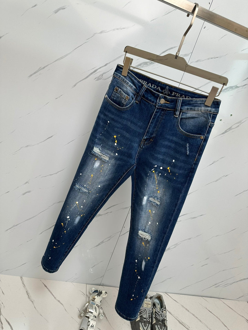 Pantalones vaqueros de mezclilla lavada premium para hombre