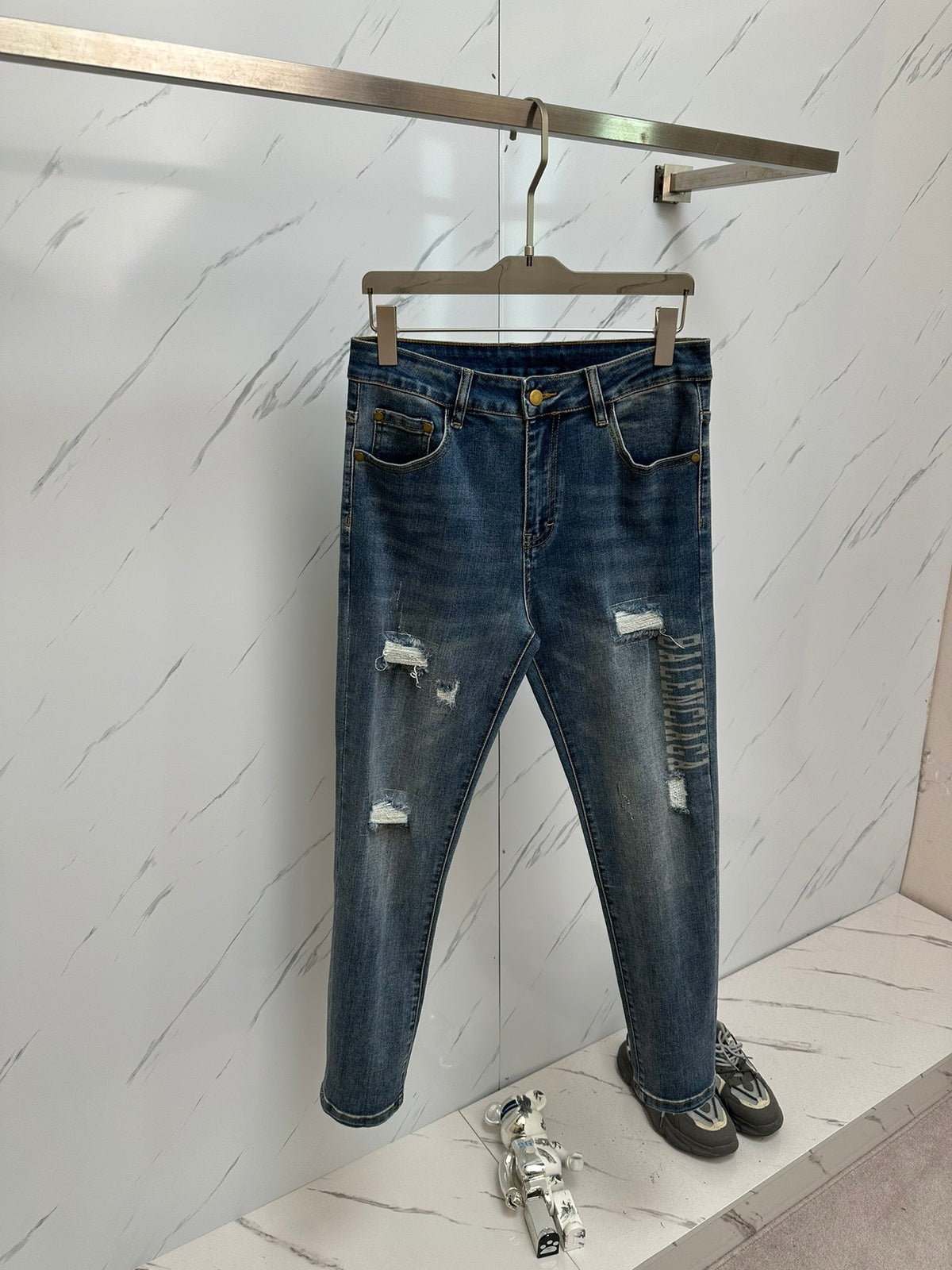 Pantalones vaqueros de mezclilla lavada de diseñador para hombre