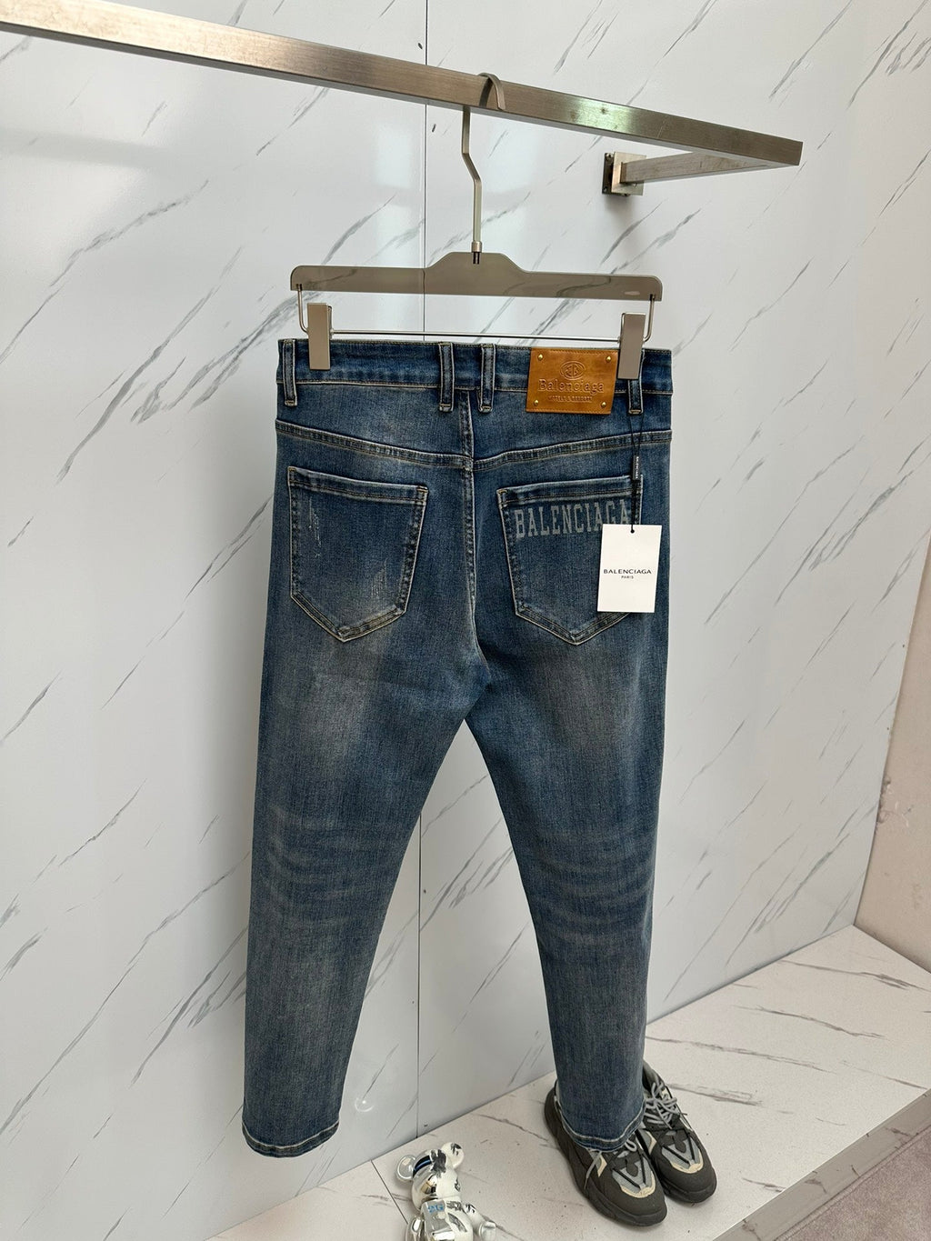 Pantalones vaqueros de mezclilla lavada de diseñador para hombre